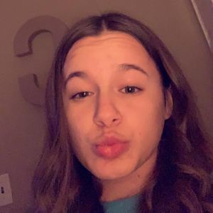 Meet your Posher, Cora